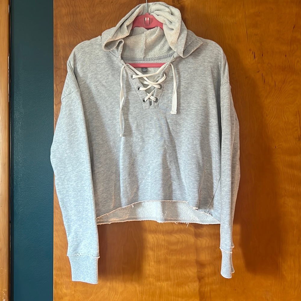 Cropped Aerie hoodie